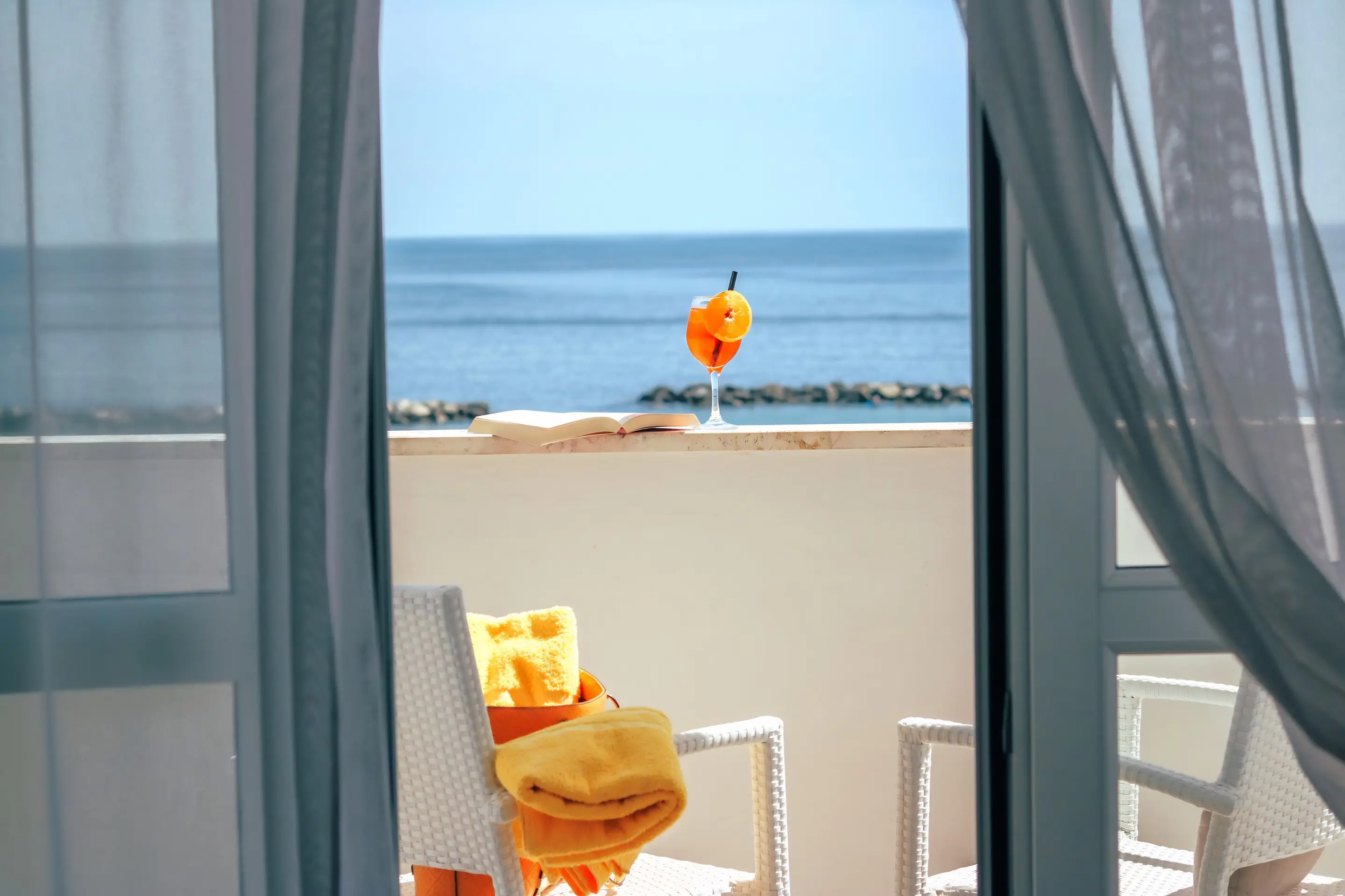 Hotel Elios Rimini x Kosmo